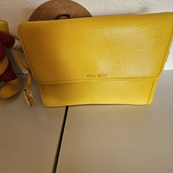 Nina Ricci - Picture 9 of 9